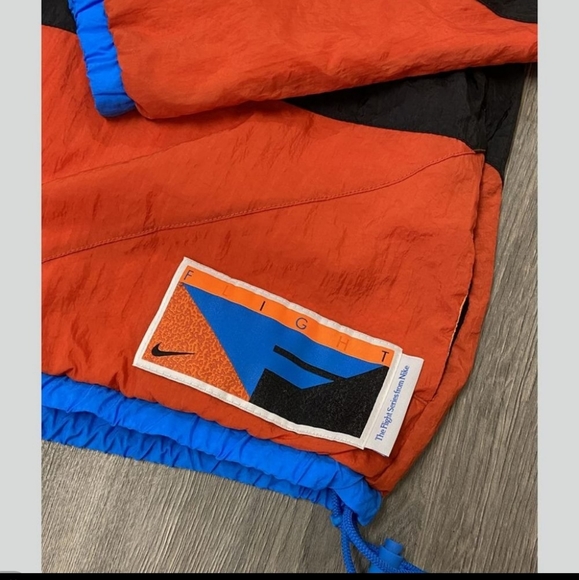 Nike Jumpsuit Throwback Colors Brand New Large - Picture 3 of 6